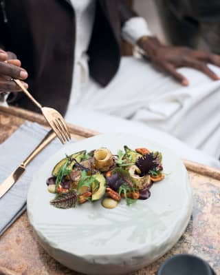 Tunki Rooftop by Handshake 
